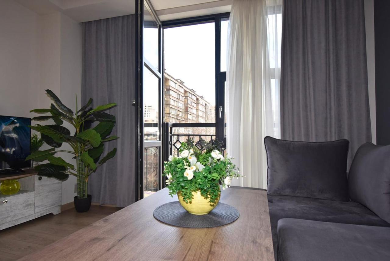 Home4You City Center Apartments Γιερεβάν Εξωτερικό φωτογραφία