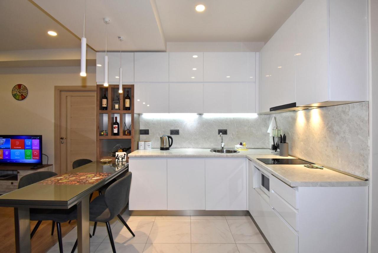 Home4You City Center Apartments Γιερεβάν Εξωτερικό φωτογραφία